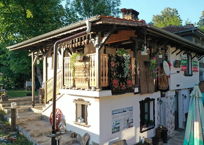 комплекс старото скандало Hébergement de vacances Skandaloto